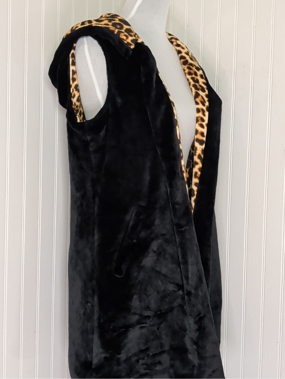 Heathmoor Luxury Hooded Faux Fur Vest  Chic Black & Leopard Print Size M
